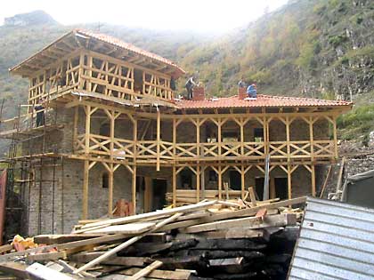 При крају градње